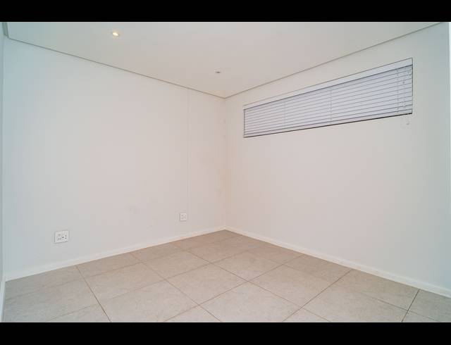 3 BEDROOM APARTMENT FOR SALE IN SIBAYA PRECINCT